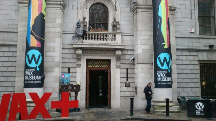 Entrada do museu de cera.