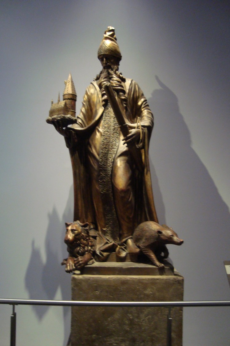 Oi, eu sou o arquiteto de HOGWARTS! 