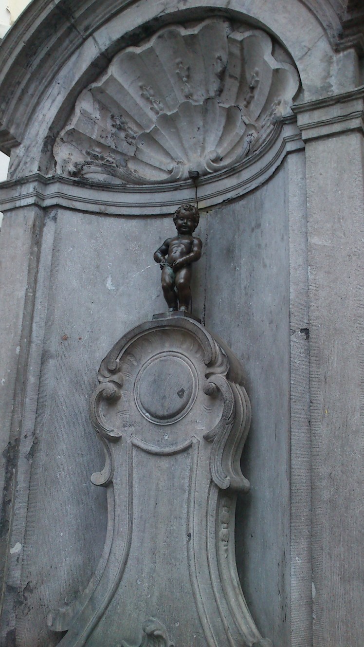 Manneken Pis significa "pipi pequeno"