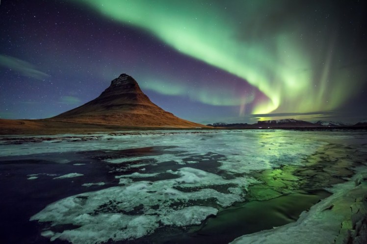 Iceland - Aurora Bureal