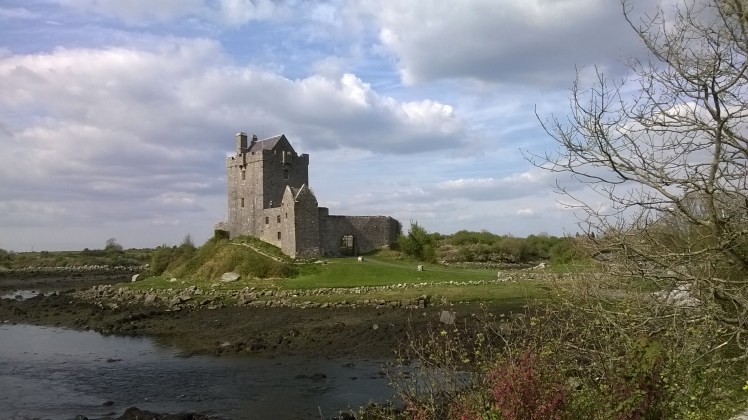 Dunguaire Castle